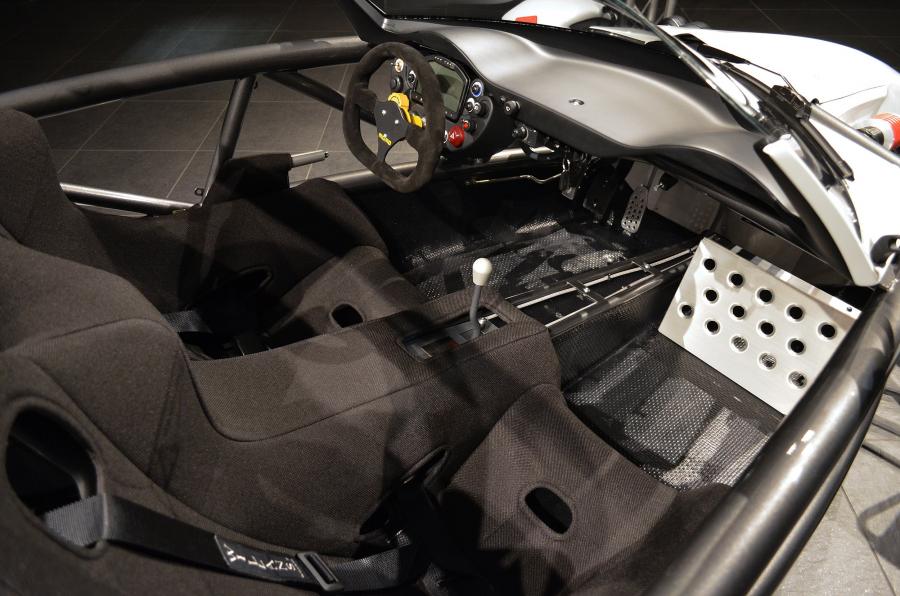 Интерьер Ariel Atom 3S Final Edition 2017 года  (NA) (фото 9 из 10)